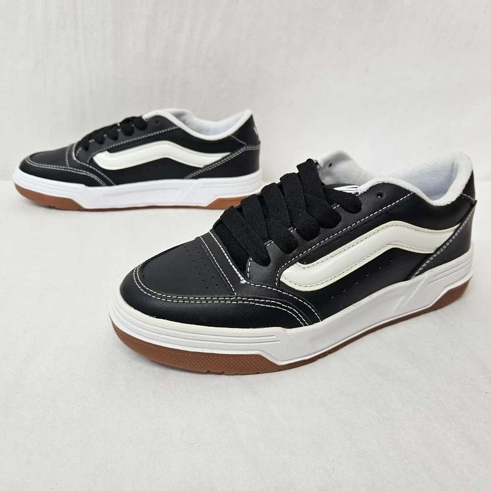 Vans Hylane Leather Sneakers VN000D269X1 Black White Gum Womens Size 7.5